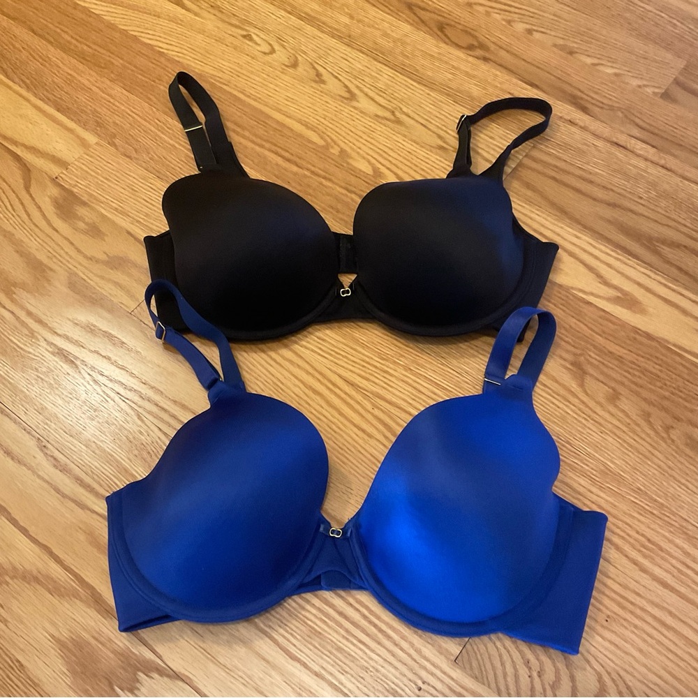 Vanity Fair Bundle Black and Blue Bras 34D